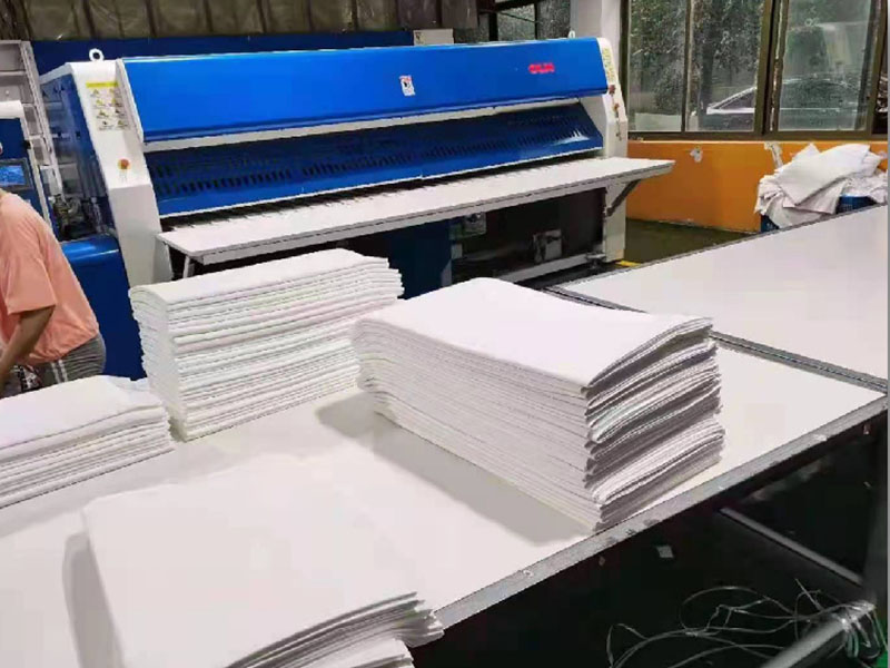 钟楼高速熨烫机-01